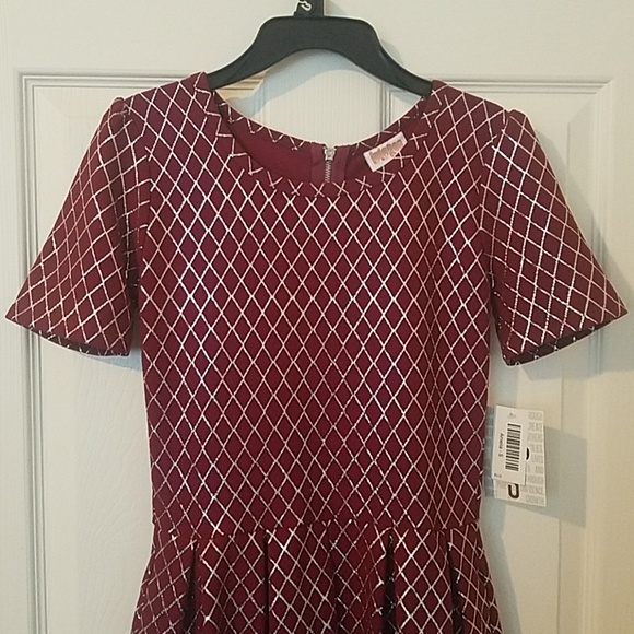 Lularoe Elegant Amelia - Picture 2 of 7